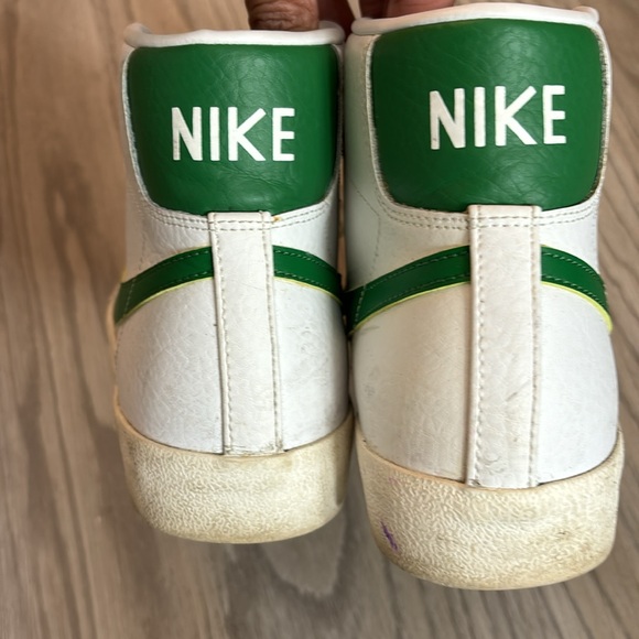 Nike High tops - Picture 2 of 5